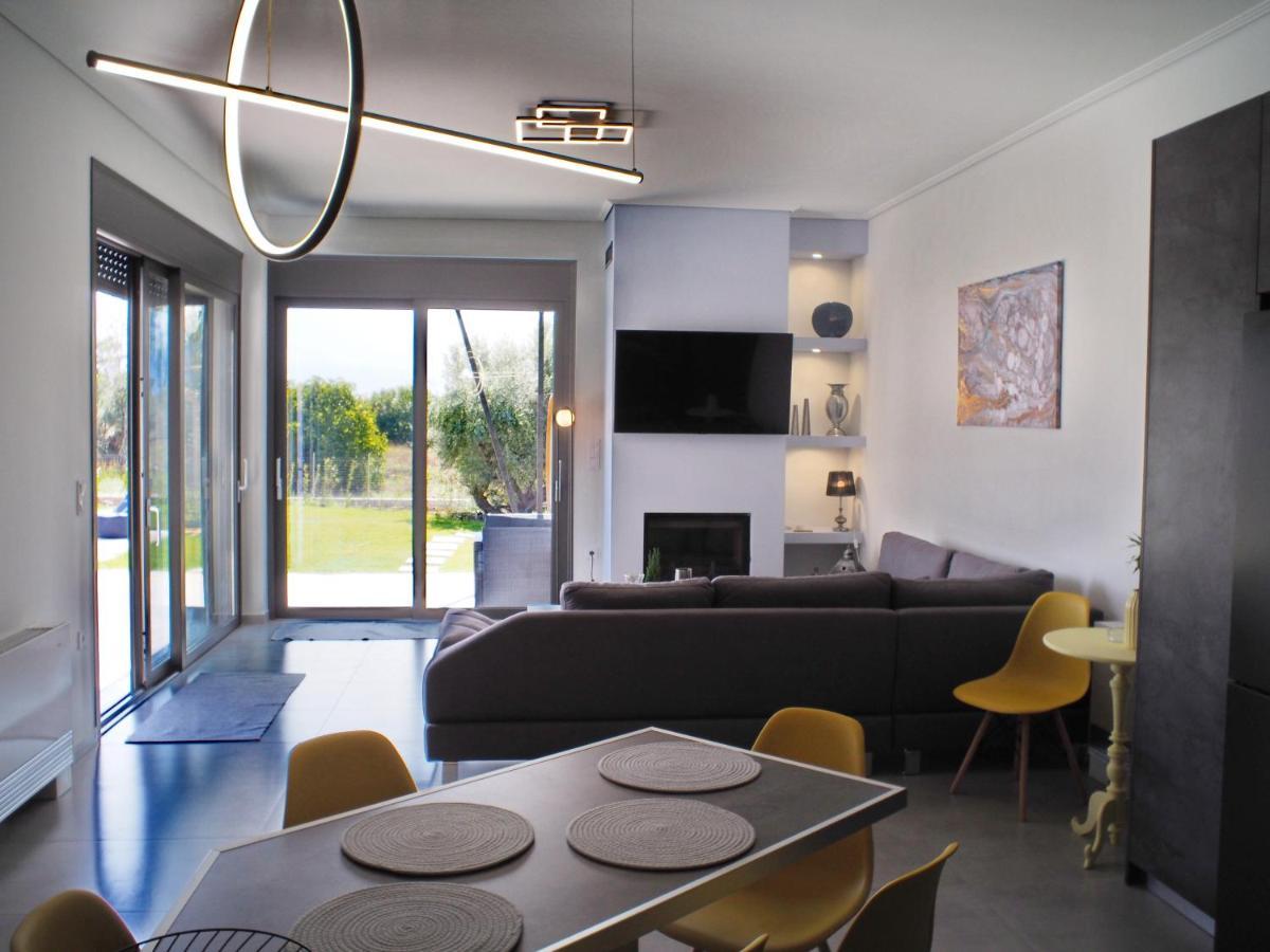 Nostos Luxury Villas With Private Pool In Nafpaktos Ngoại thất bức ảnh