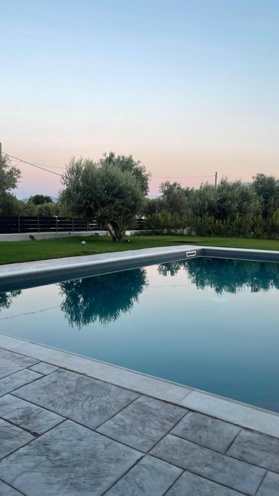 Nostos Luxury Villas With Private Pool In Nafpaktos Ngoại thất bức ảnh